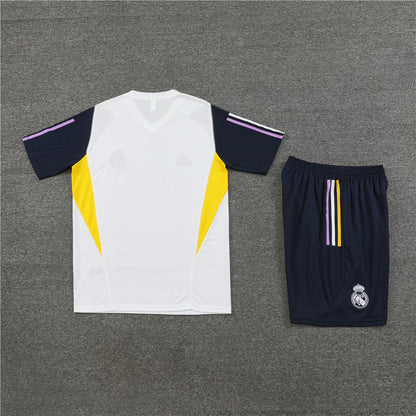 Real Madrid Trainingsset 23/24