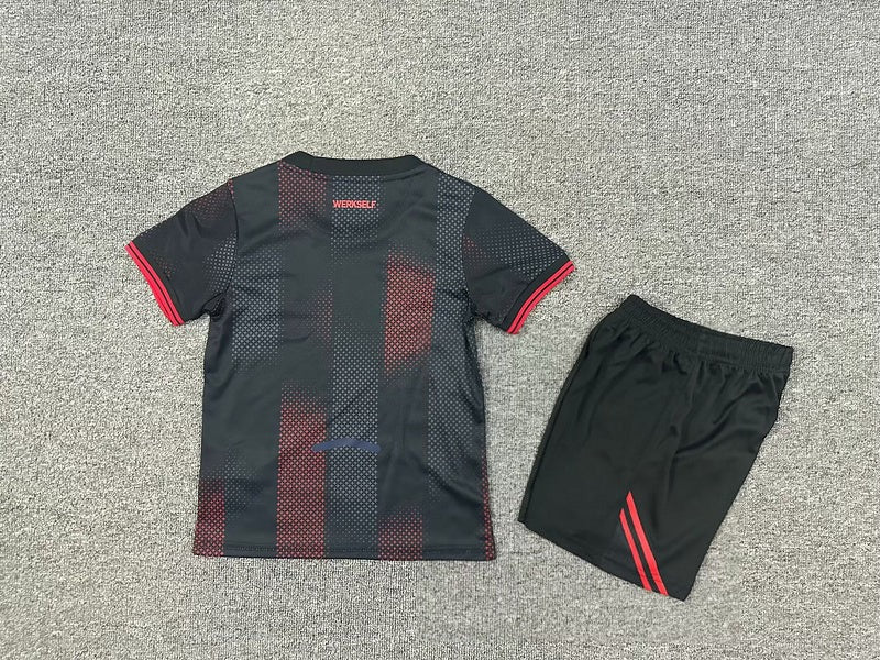 Leverkusen Thuis set 25/26