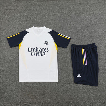 Real Madrid Trainingsset 23/24