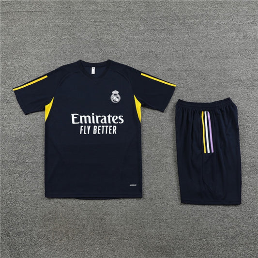 Real Madrid Trainingsset 23/24