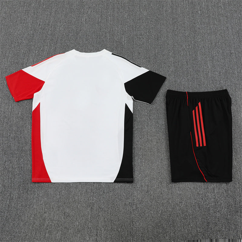 Ajax Trainingsset 25/26