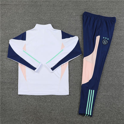 Ajax Trainingspak 23/24