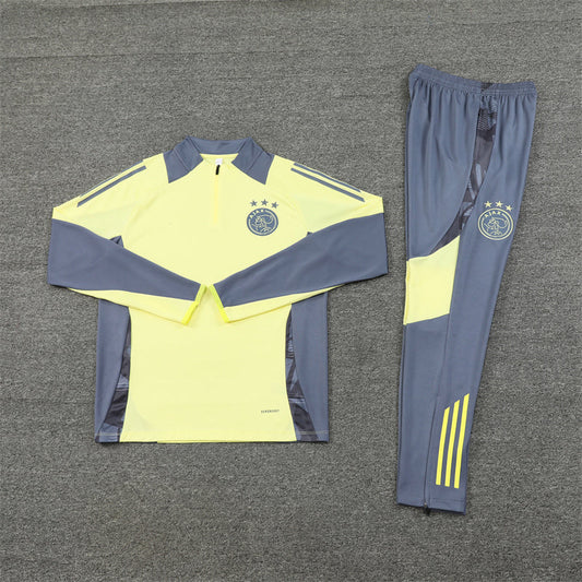 Ajax Trainingspak 24/25