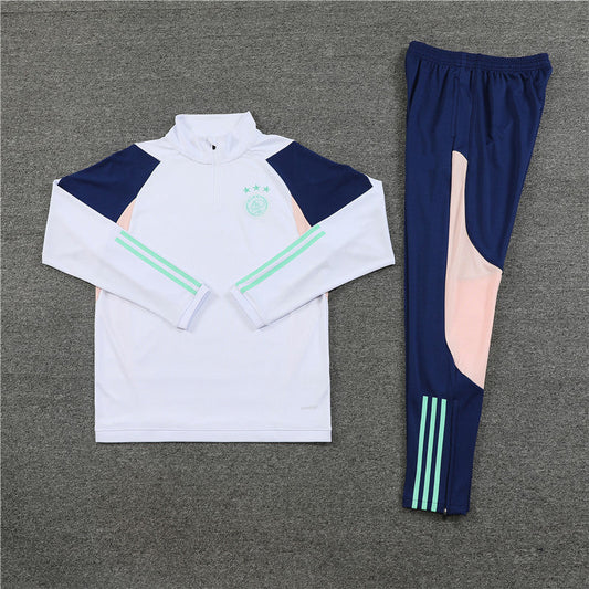 Ajax Trainingspak 23/24