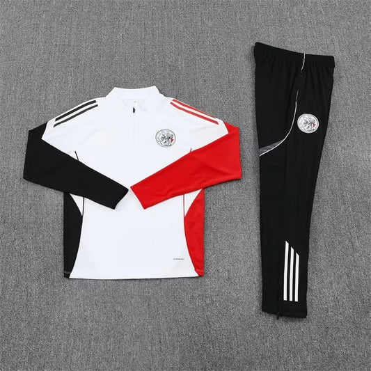 Ajax Trainingspak 25/26